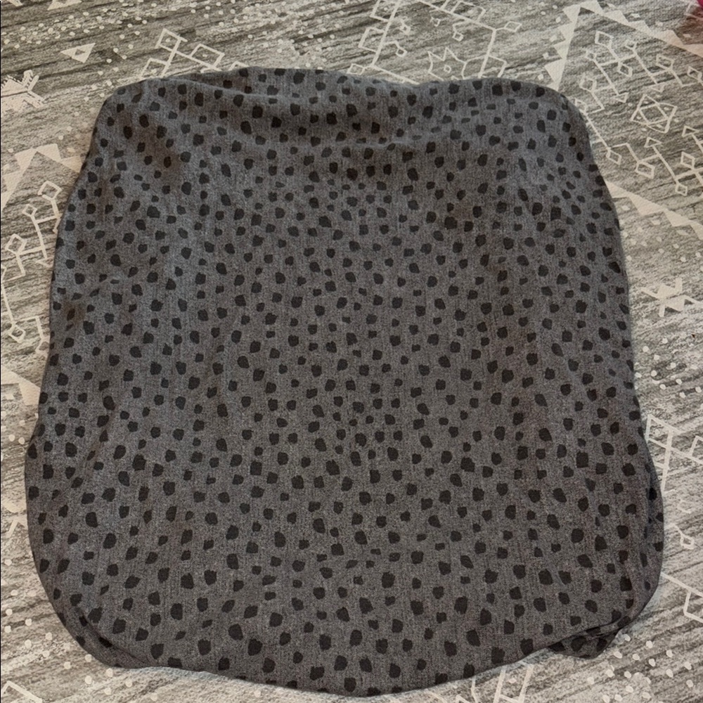 Nuna SENA aire Gray and Black Polka Dot Fabric organic fitted bottom sheet
